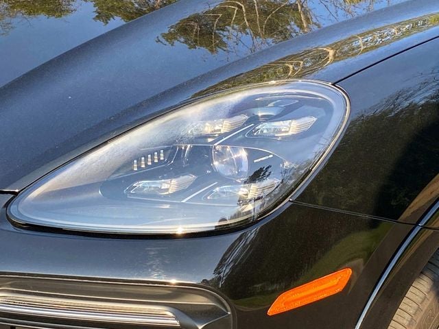 2023 Porsche Cayenne Coupe GTS