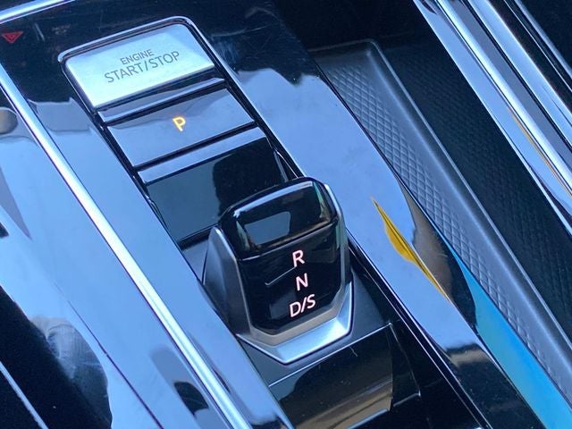 2024 Volkswagen Golf R 2.0T