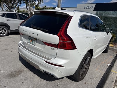 2021 Volvo XC60 T5 Momentum