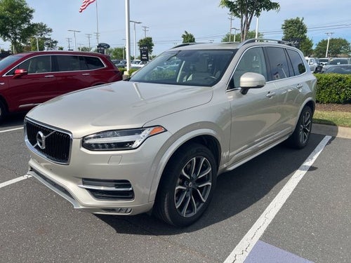 2018 Volvo XC90 T6 Momentum