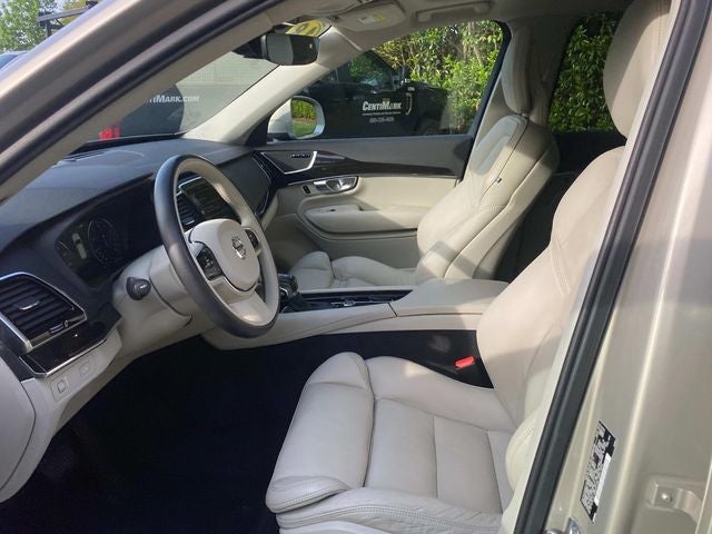 2018 Volvo XC90 T6 Momentum