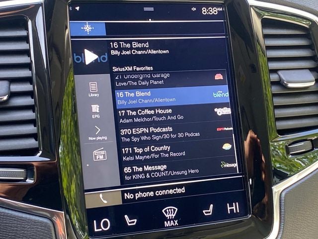 2018 Volvo XC90 T6 Momentum