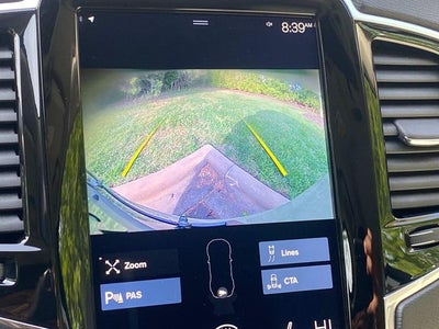 2018 Volvo XC90 T6 Momentum