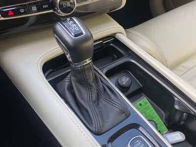 2018 Volvo XC90 T6 Momentum
