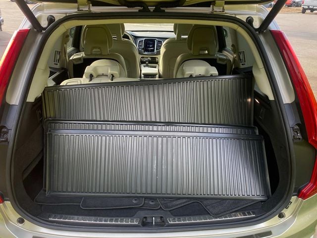 2018 Volvo XC90 T6 Momentum